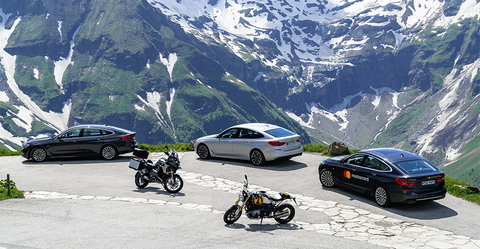 Maşini vs. motociclete. BMW Eleganza Grand Tour
