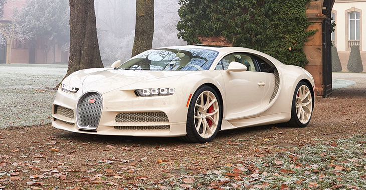 Unic în lume: Bugatti prezintă supercar-ul exclusiv Chiron cu habitaclu original tapisat de Hermes
