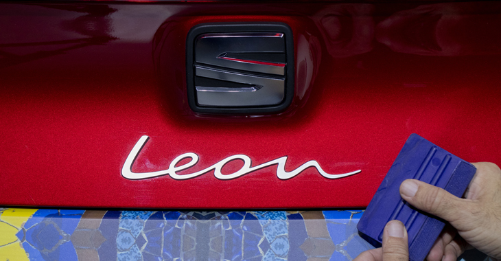 (VIDEO) Noua generaţie SEAT Leon debutează în seara zilei de astăzi
