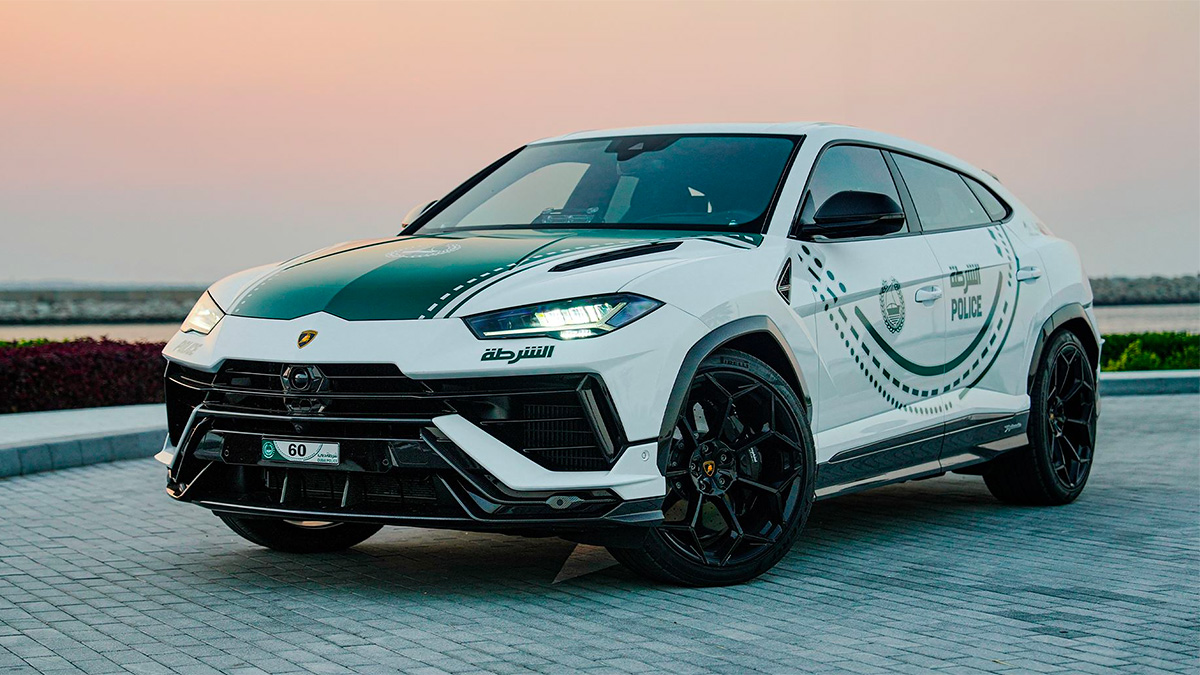 Poliţia din Dubai a primit primul Lamborghini Urus Performante în flota sa, capabil să atingă peste 300 km/h