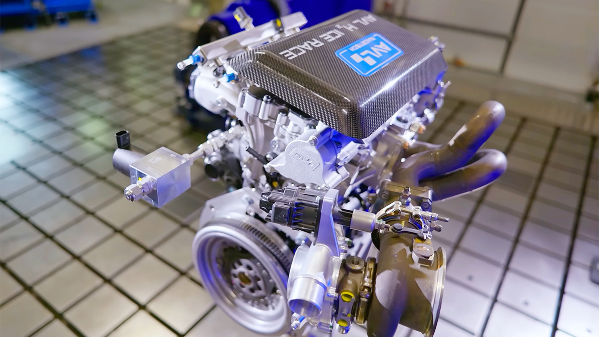 (VIDEO) Cum sună şi cum arată construcţia noului motor de 4 cilindri cu combustie de hidrogen, cu randament mai mare decât al unui Bugatti Chiron