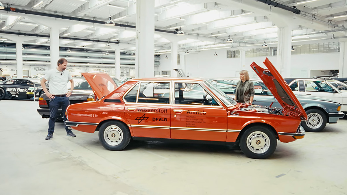 (VIDEO) BMW arată toată istoria maşinilor sale cu hidrogen, care începe încă în 1979